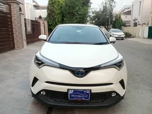 Toyota C-HR G-LED 2018 for Sale