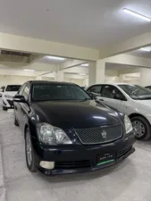 Toyota Crown Royal Saloon G 2004 for Sale