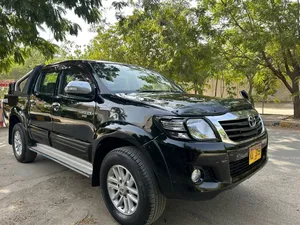 Toyota Hilux Vigo Champ G 2015 for Sale