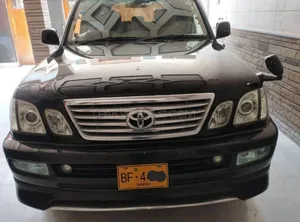 Toyota Land Cruiser Cygnus 2006 for Sale