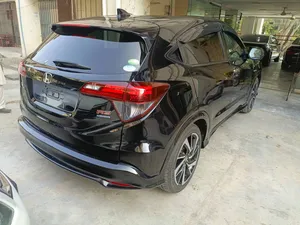 Honda Vezel Hybrid RS Honda Sensing  2018 for Sale