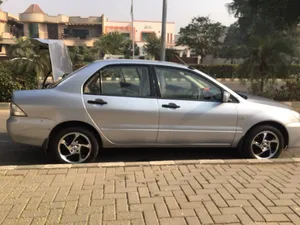 Mitsubishi Lancer GLX Automatic 1.3 2005 for Sale