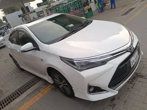 Toyota Corolla Altis Grande X CVT-i 1.8 Beige Interior 2021 for Sale