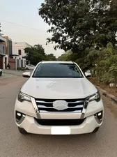 Toyota Fortuner 2.8 Sigma 4 2019 for Sale