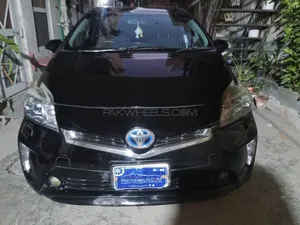 Toyota Prius S Touring Selection 1.8 2012 for Sale