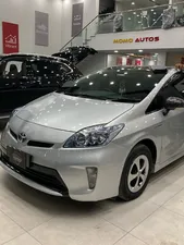 Toyota Prius S Touring Selection 1.8 2012 for Sale