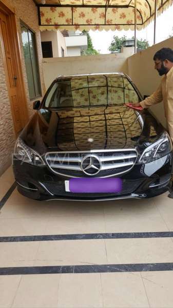 Mercedes Benz E Class 2014 for Sale in Islamabad Image-1