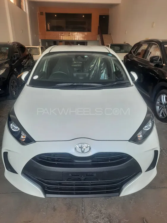 Toyota Yaris Hatchback 2022 for Sale in Lahore Image-1