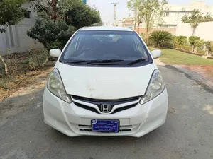 Honda Fit 1.3 Hybrid Navi Premium Selection 2011 for Sale