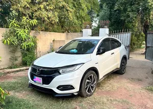 Honda Vezel Hybrid RS Honda Sensing  2018 for Sale