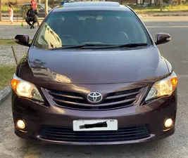 Toyota Corolla Altis SR 1.6 2013 for Sale