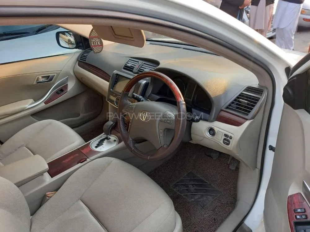 Toyota Premio 2010 for Sale in Peshawar Toyota Premio 2010 for Sale in Peshawar Image-15