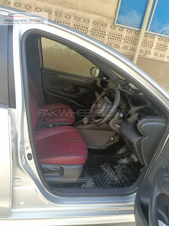 Toyota Yaris Hatchback 2020 for Sale in Karachi Toyota Yaris Hatchback 2020 for Sale in Karachi Image-10