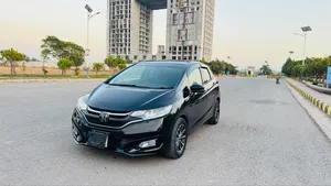 Honda Fit 1.5 Hybrid S Package 2017 for Sale