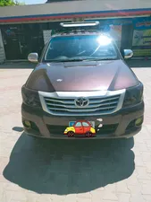 Toyota Hilux D-4D Automatic 2012 for Sale