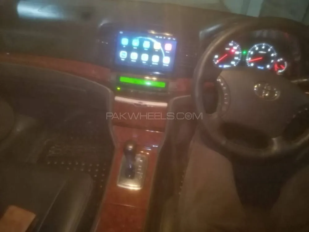 Toyota Premio 2006 for Sale in Peshawar Toyota Premio 2006 for Sale in Peshawar Image-8