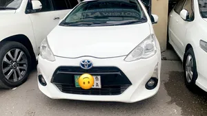 Toyota Aqua S 2015 for Sale