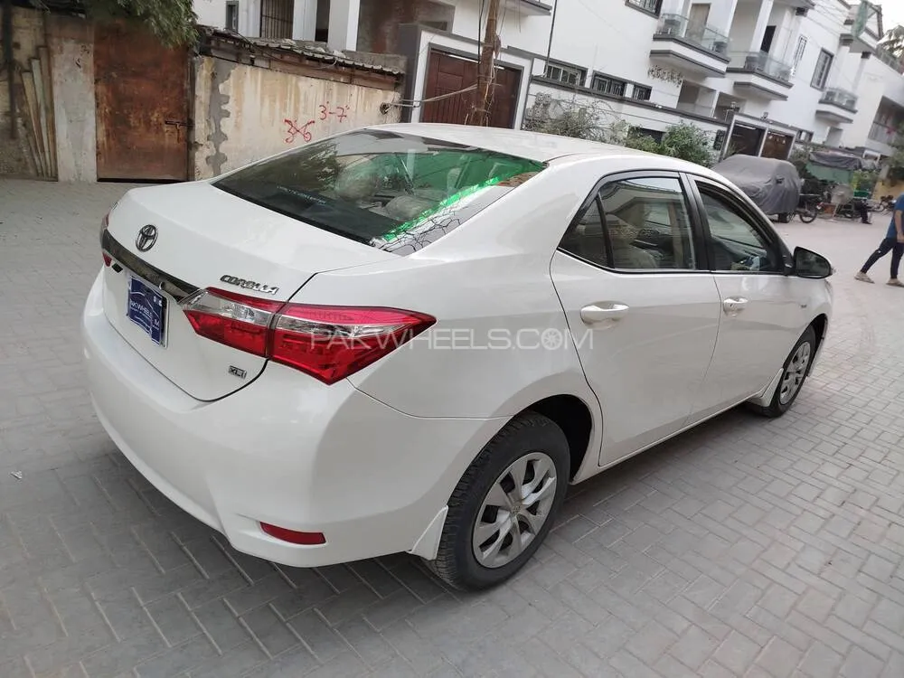 Toyota Corolla 2019 for Sale in Karachi Toyota Corolla 2019 for Sale in Karachi Image-5