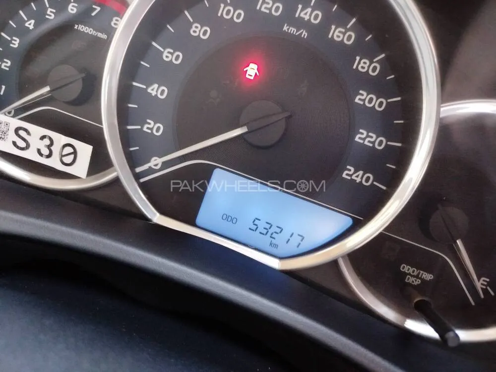 Toyota Corolla 2019 for Sale in Karachi Toyota Corolla 2019 for Sale in Karachi Image-9