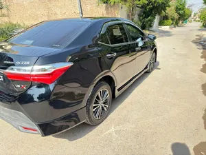 Toyota Corolla Altis Grande X CVT-i 1.8 Beige Interior 2022 for Sale