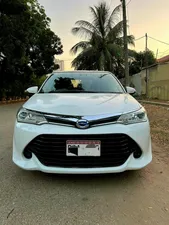 Toyota Corolla Axio Hybrid 1.5 2016 for Sale