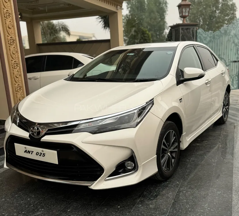 Toyota Corolla 2022 for Sale in Lahore Toyota Corolla 2022 for Sale in Lahore Image-14