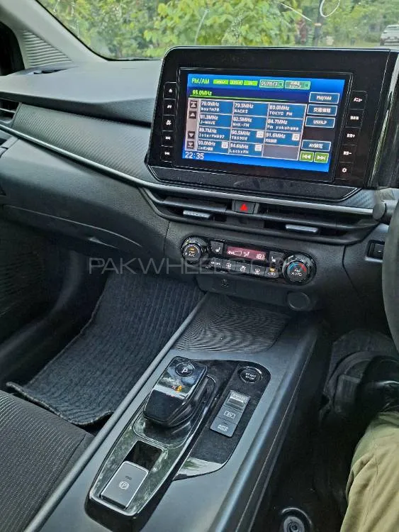 Nissan Note 2021 for Sale in Lahore Nissan Note 2021 for Sale in Lahore Image-6