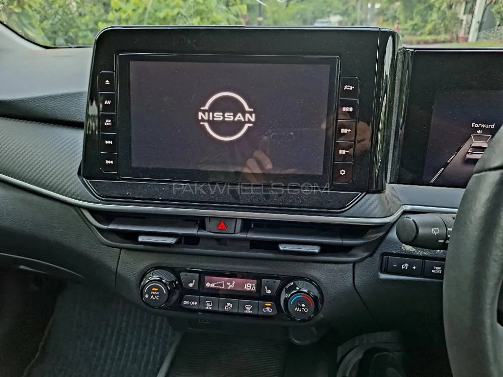 Nissan Note 2021 for Sale in Lahore Nissan Note 2021 for Sale in Lahore Image-7