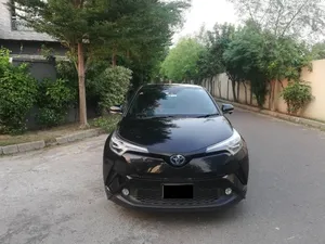 Toyota C-HR G-LED 2018 for Sale