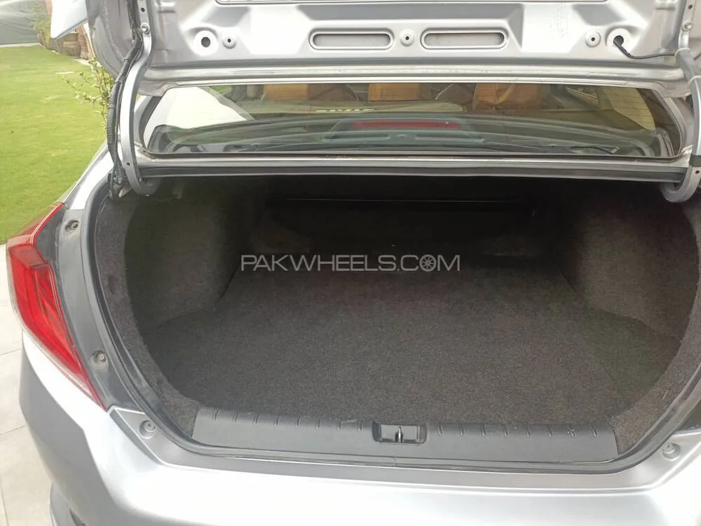 Honda Civic 2018 for Sale in Lahore Honda Civic 2018 for Sale in Lahore Image-7
