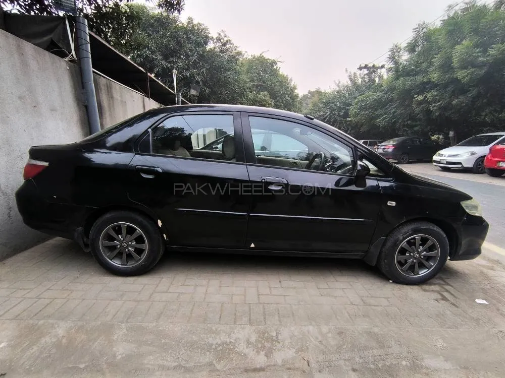 Honda City 2008 for Sale in Lahore Image-1