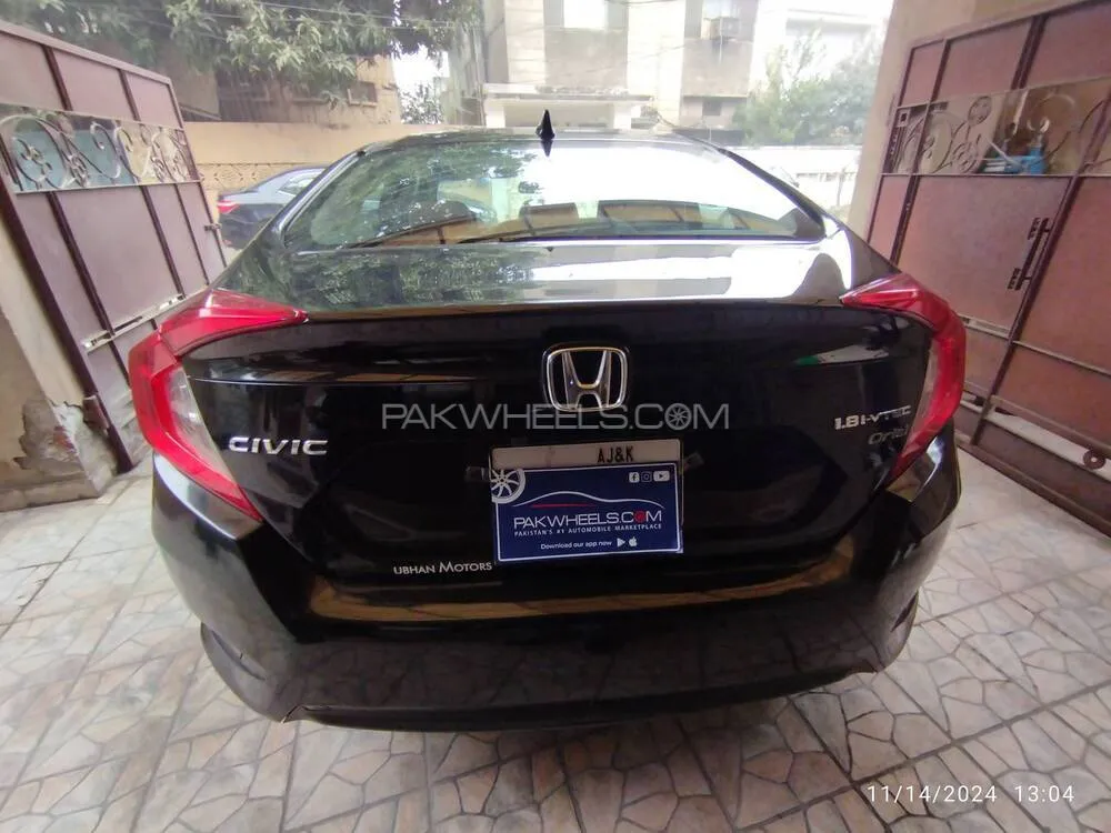 Honda Civic 2019 for Sale in Lahore Honda Civic 2019 for Sale in Lahore Image-6