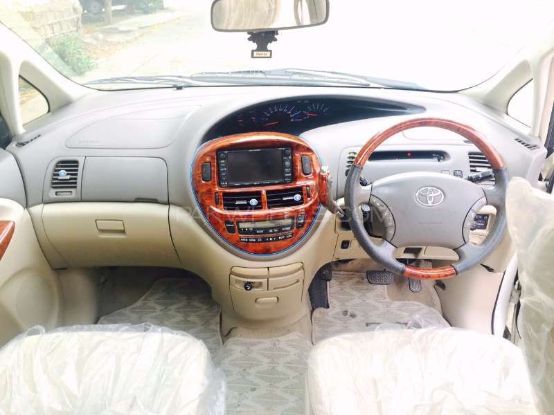 Toyota Estima 2003 for Sale in Karachi Toyota Estima 2003 for Sale in Karachi Image-5