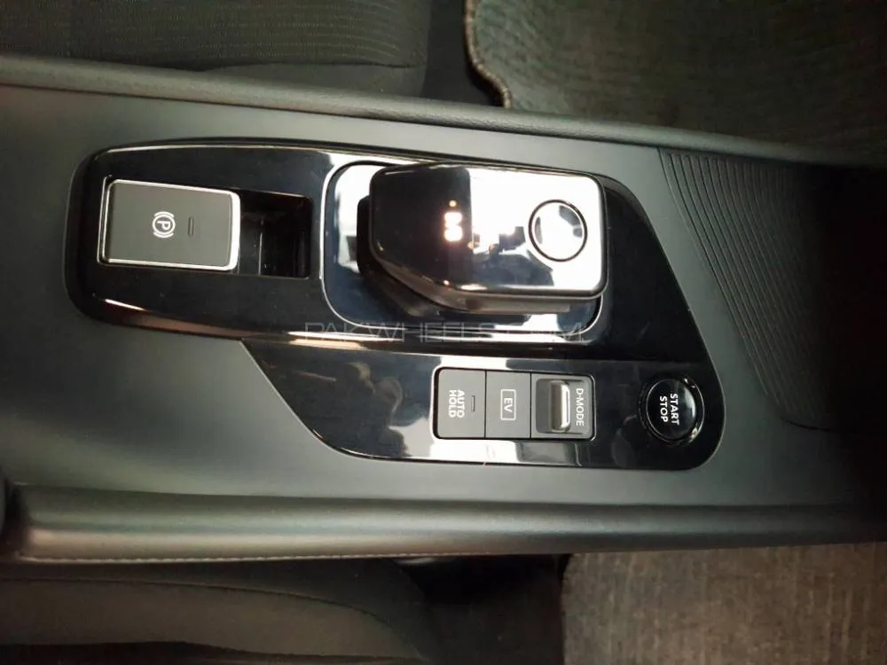 Nissan Note 2021 for Sale in Lahore Nissan Note 2021 for Sale in Lahore Image-13