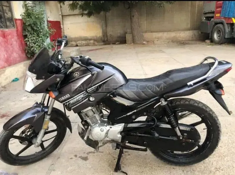 Yamaha YBR 125 2015 for Sale Image-1