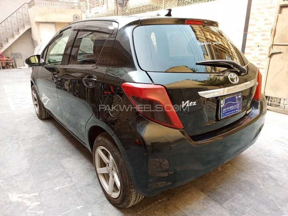 ٹویوٹا ویٹز 2011 for Sale in لاہور ٹویوٹا ویٹز 2011 for Sale in لاہور Image-5
