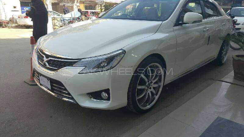 Toyota Mark X 2012 for Sale in Islamabad Image-1