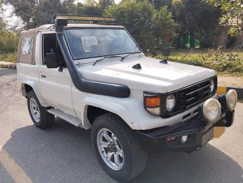 Toyota Land Cruiser 1991