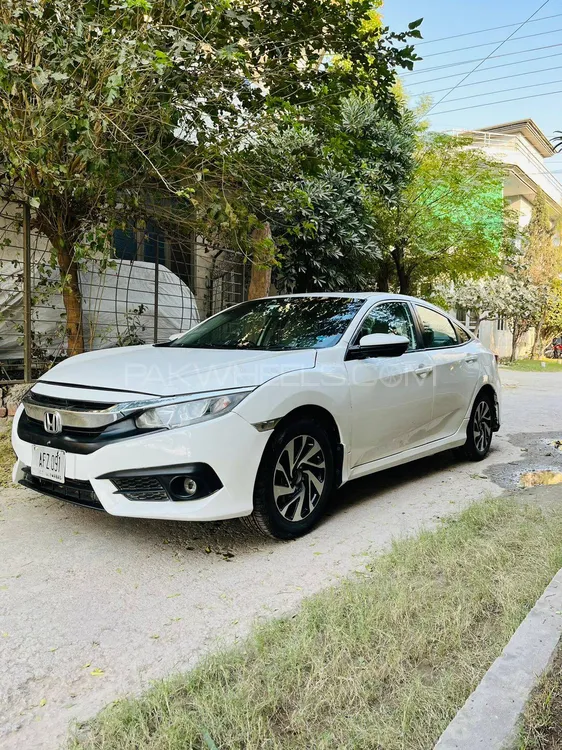 Honda Civic Oriel 1.8 iVTEC CVT 2017 for sale in Lahore PakWheels