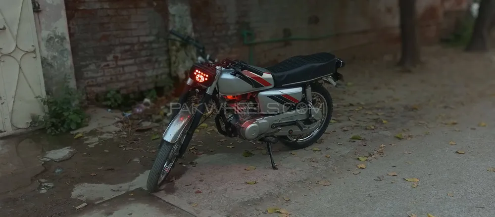 ہونڈا CG 125 2017 for Sale ہونڈا CG 125 2017 for Sale Image-6
