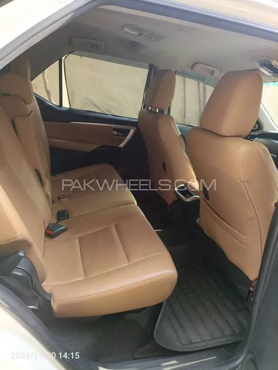 ٹویوٹا فورچیونر 2019 for Sale in کراچی ٹویوٹا فورچیونر 2019 for Sale in کراچی Image-11