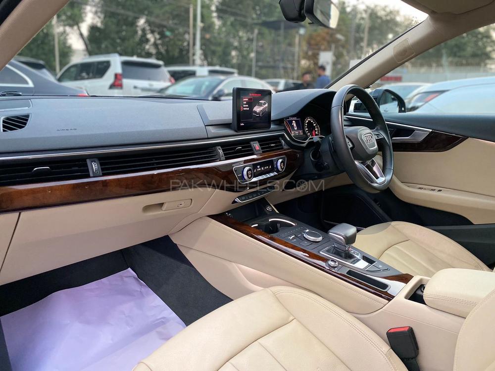 Make: Audi A4 
Model: 2018
Mileage: 14,000 km
Reg: 2018 khi

Calling and Visiting Hours

Monday to Saturday 

11:00 AM to 7:00