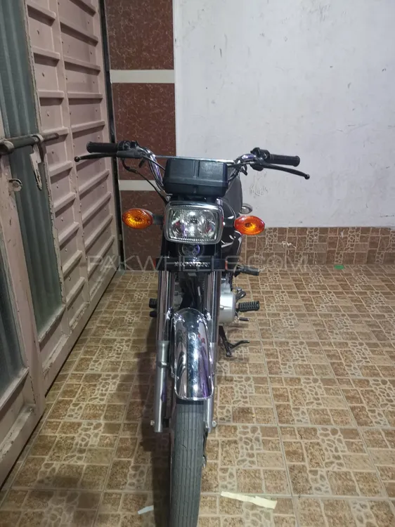 Honda CG 125 2023 for Sale Honda CG 125 2023 for Sale Image-2