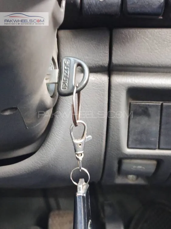 Suzuki Cultus 2013 for Sale in Karachi Suzuki Cultus 2013 for Sale in Karachi Image-13