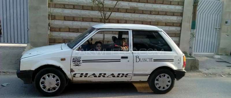 ڈائی ہاٹسو شیراڈ 1984 for Sale in کراچی Image-1