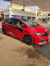Honda Fit 1.5 Hybrid F Package 2016 for Sale