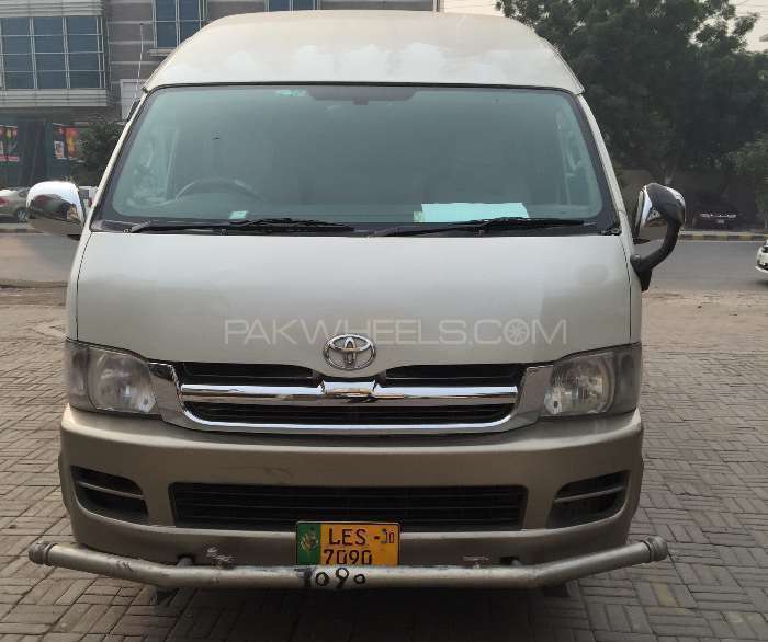 Toyota Hiace 2005 for Sale in Lahore Image-1