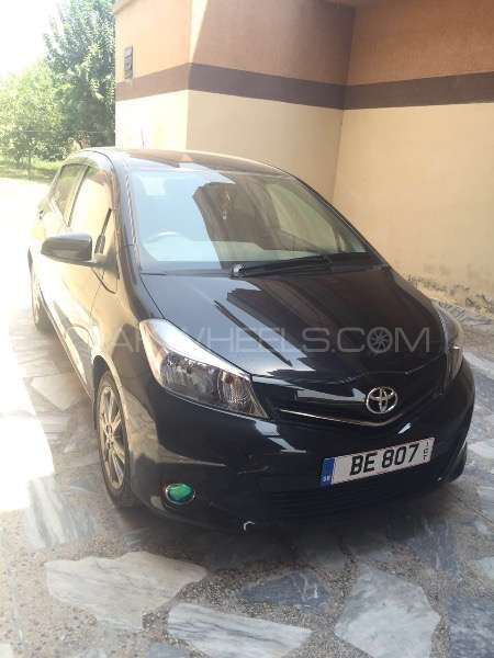Toyota Yaris 2012 for Sale in Mirpur A.K. Image-1