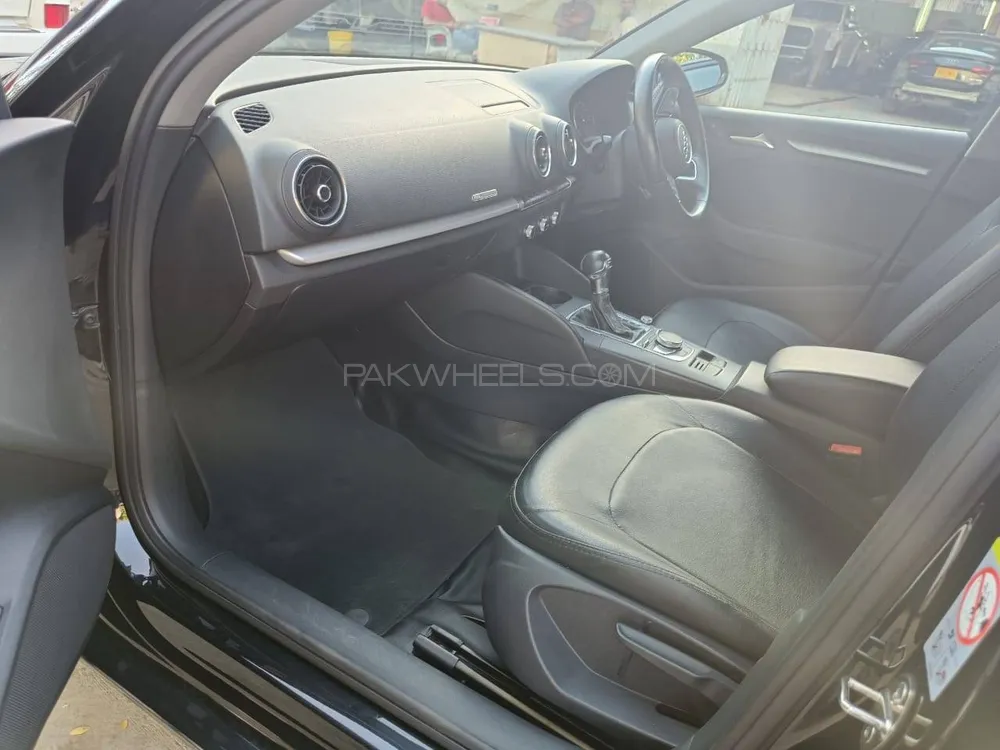 آوڈی اے 3 2018 for Sale in کراچی آوڈی اے 3 2018 for Sale in کراچی Image-15