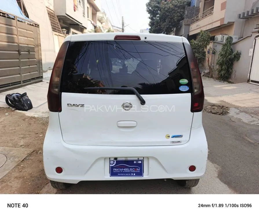 Nissan Dayz 2014 for Sale in Lahore Nissan Dayz 2014 for Sale in Lahore Image-4